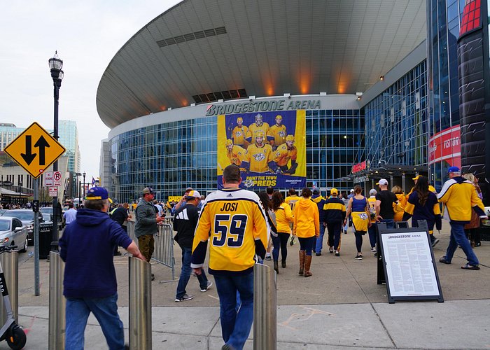 Best Hotels Near Bridgestone Arena, Nashville